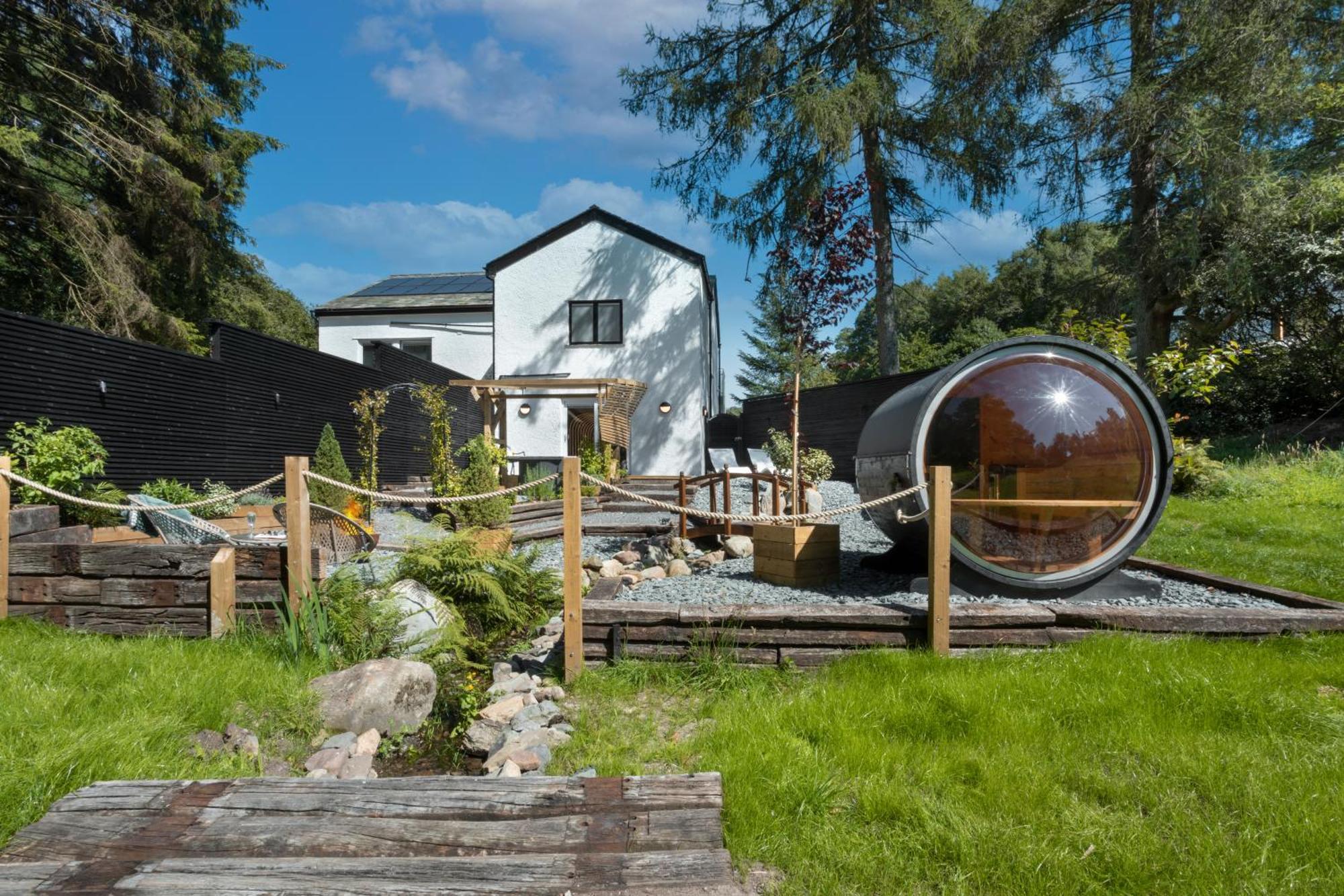 Aphrodites Group - Luxury Hot Tub Suites In Central Lake District! Bowness-on-Windermere Ngoại thất bức ảnh