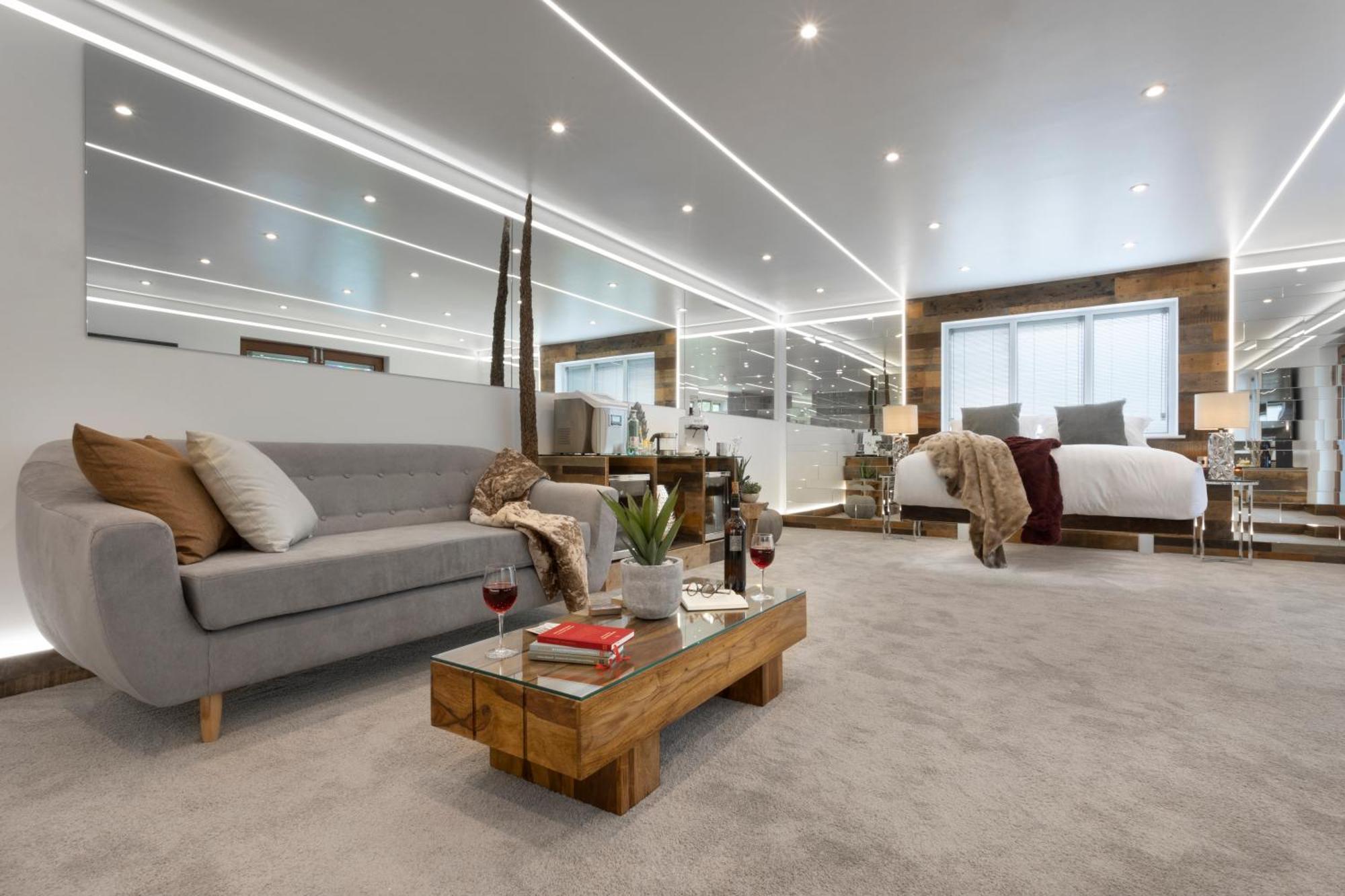 Aphrodites Group - Luxury Hot Tub Suites In Central Lake District! Bowness-on-Windermere Ngoại thất bức ảnh