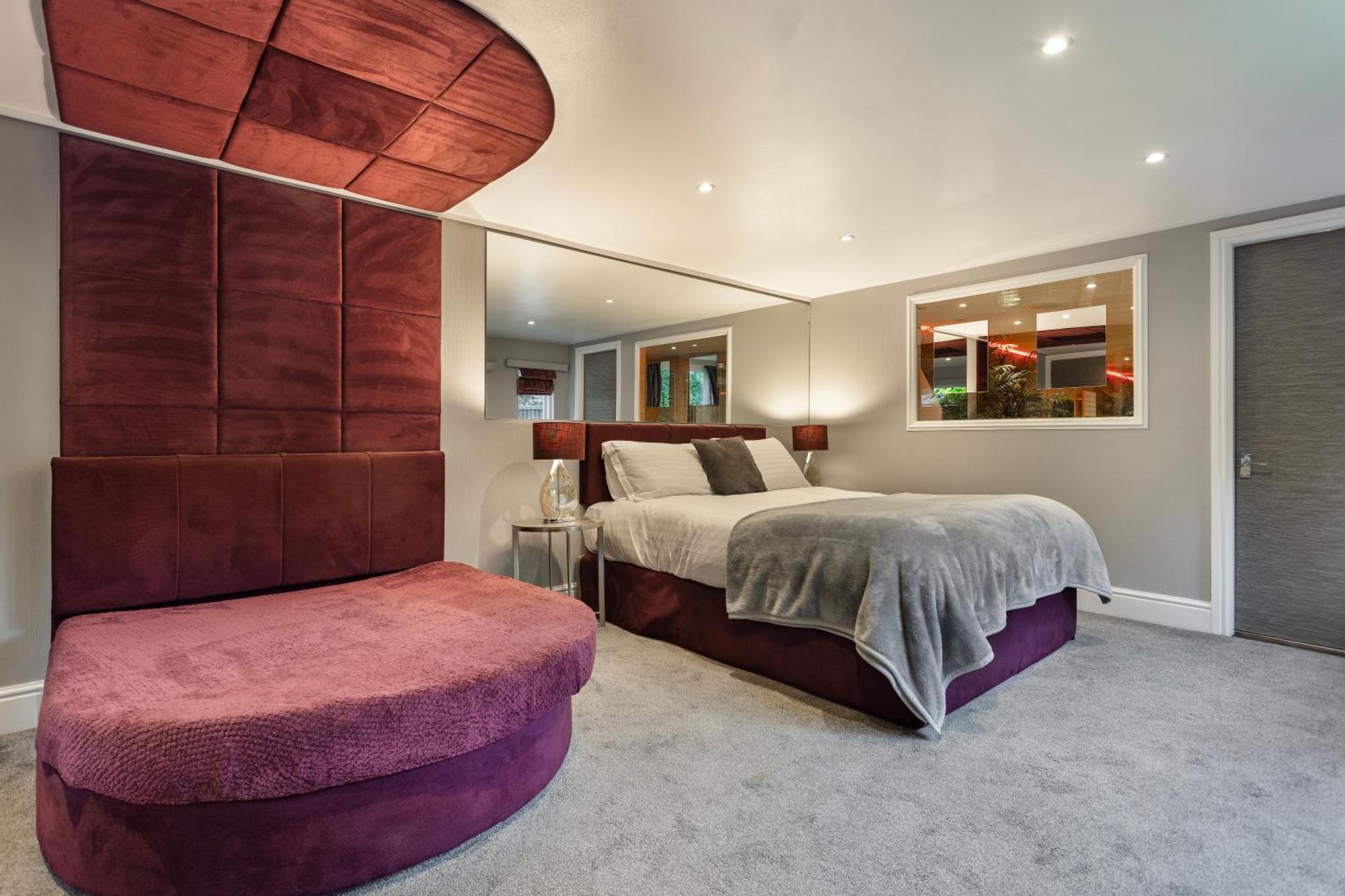 Aphrodites Group - Luxury Hot Tub Suites In Central Lake District! Bowness-on-Windermere Ngoại thất bức ảnh