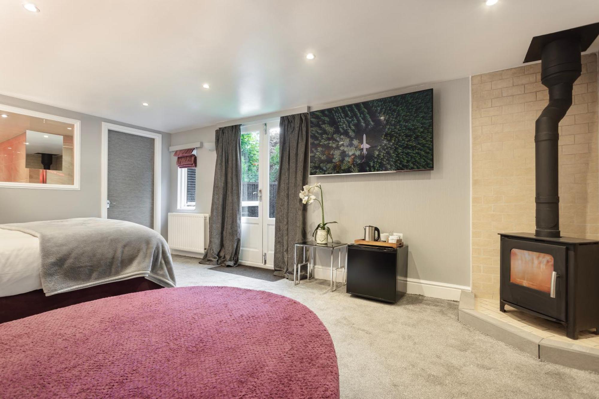 Aphrodites Group - Luxury Hot Tub Suites In Central Lake District! Bowness-on-Windermere Ngoại thất bức ảnh