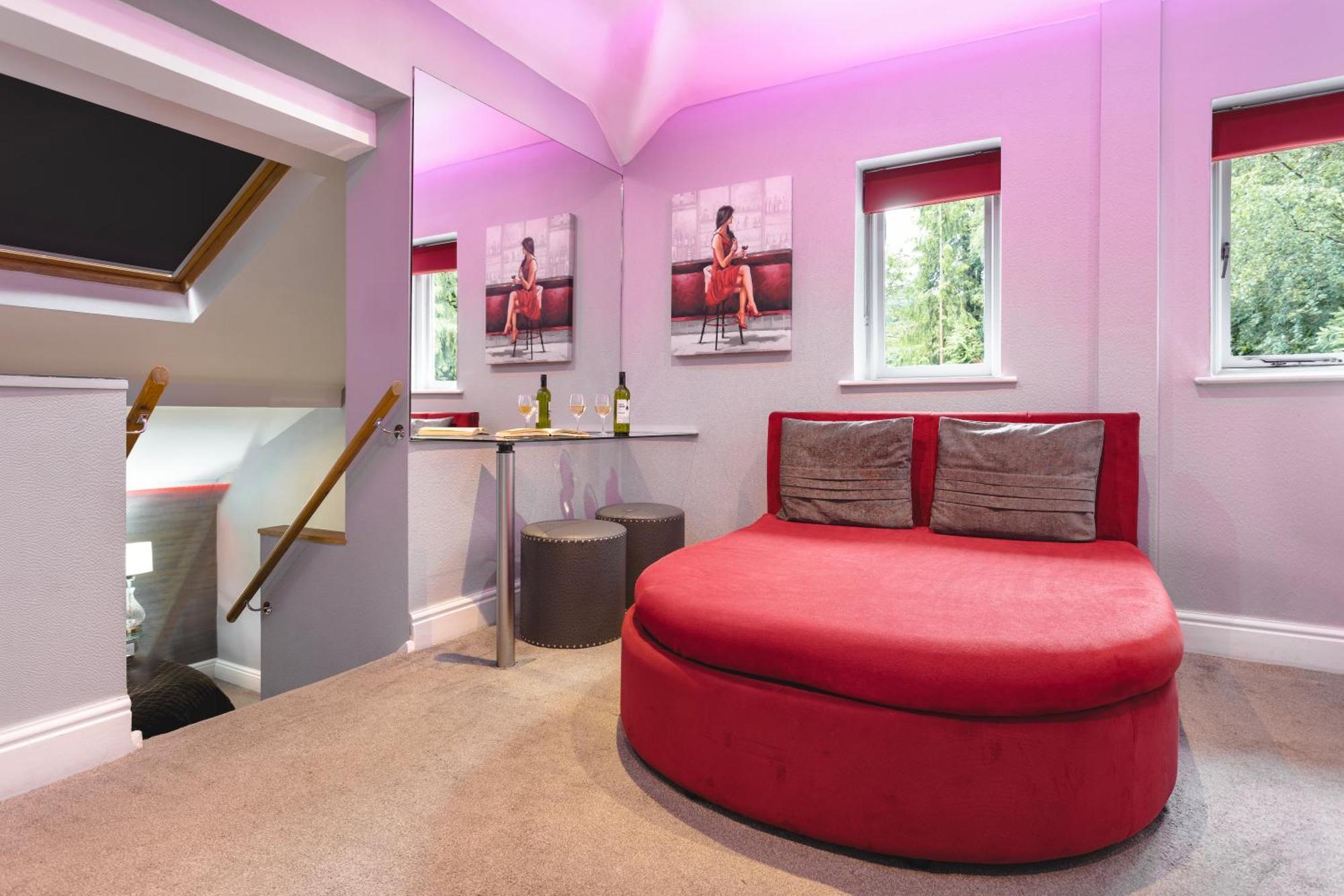 Aphrodites Group - Luxury Hot Tub Suites In Central Lake District! Bowness-on-Windermere Ngoại thất bức ảnh